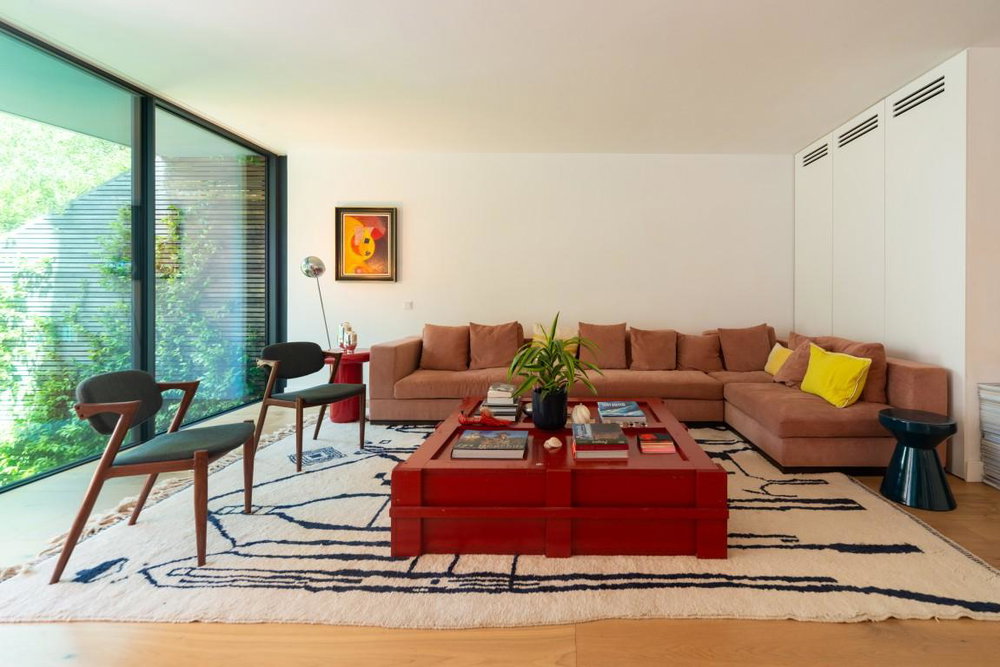 Stylish four-bedroom flat with a garden, Chiado, Lisbon