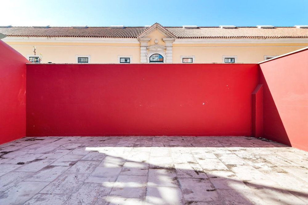 Unique Studio with Mezzanine & Private Terrace in Lapa, Lisbon