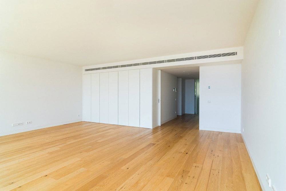 Apartment with River Views in Santos, Lisbon’s Design District 1022206449