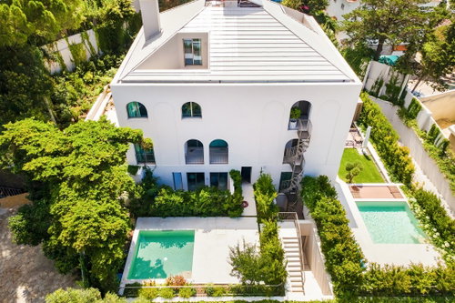 Exclusive Apartment with Private Pool 4128930783