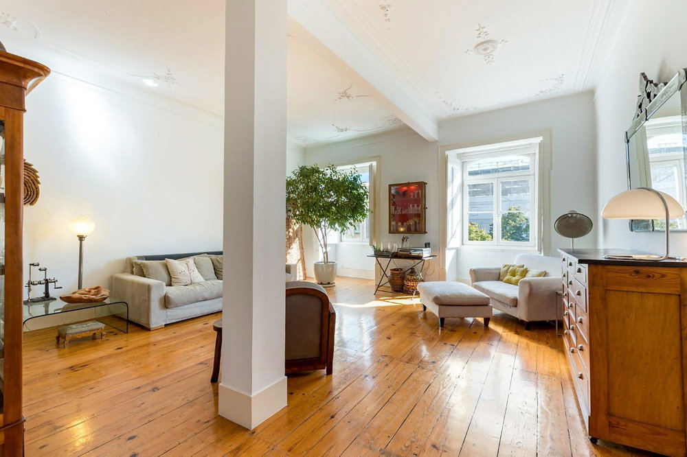 CHARMING 3-BEDROOM APARTMENT | RUA DE SÃO PAULO | CAIS DO SODRÉ