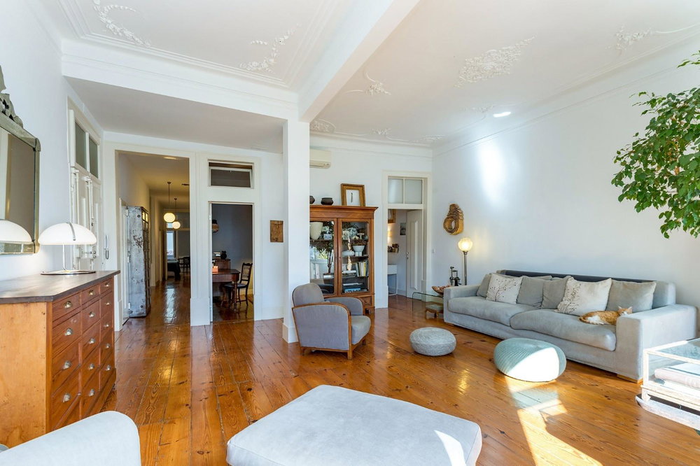 CHARMING 3-BEDROOM APARTMENT | RUA DE SÃO PAULO | CAIS DO SODRÉ