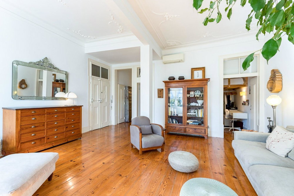 CHARMING 3-BEDROOM APARTMENT | RUA DE SÃO PAULO | CAIS DO SODRÉ