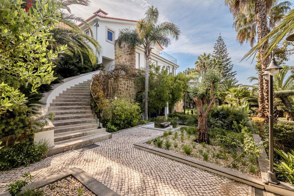 Excellent, Detached Villa, Estoril, Cascais