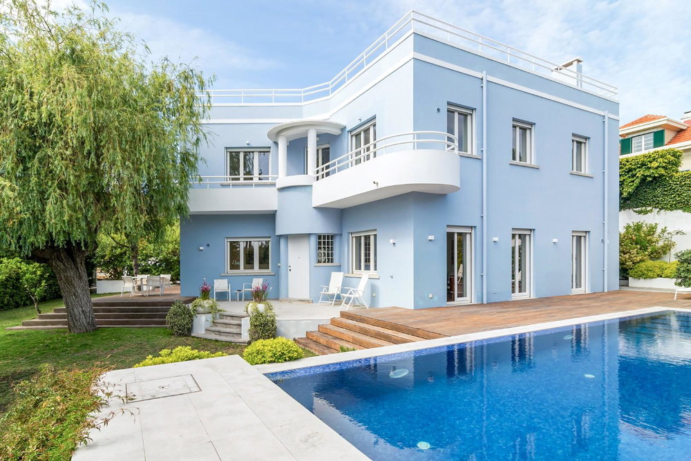 Restored Modernist Villa in Estoril 1163259399