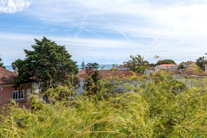 Restored Modernist Villa in Estoril 1163259399