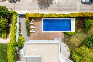 Restored Modernist Villa in Estoril 1163259399