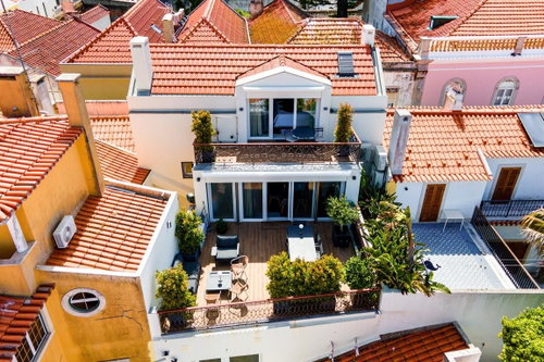 A Private Haven in the Heart of Cascais 3624942503