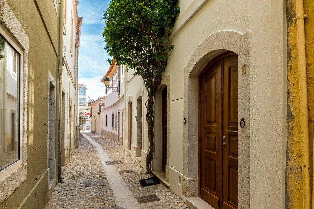 A Private Haven in the Heart of Cascais 3624942503