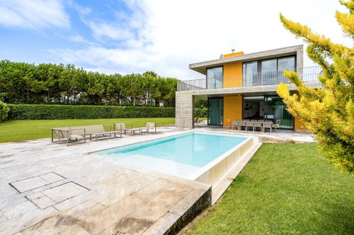 Contemporary Coastal Living in the Heart of Tróia 3631983660