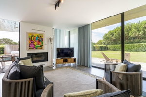 Contemporary Coastal Living in the Heart of Tróia 3631983660