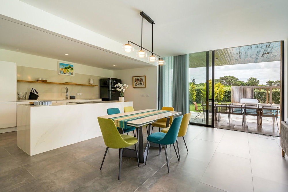 Contemporary Coastal Living in the Heart of Tróia 3631983660