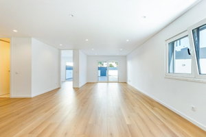 Privacy & Convenience, Villa, Estoril