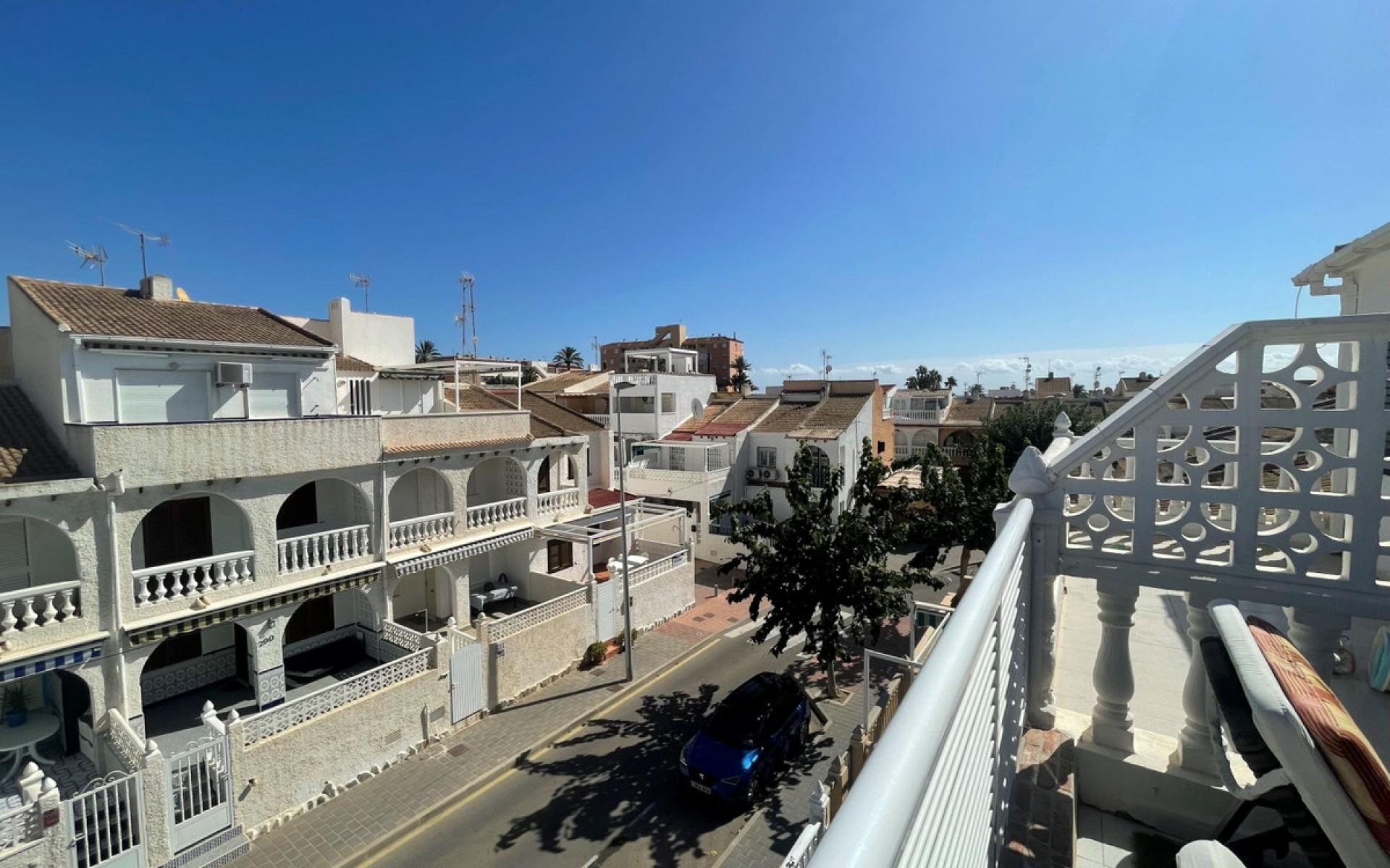 Mil Palmeras Alicante Townhouse