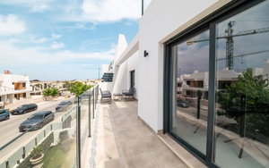 San Miguel De Salinas · Alicante REF #CSPX-14417 · Apartment 1724575479