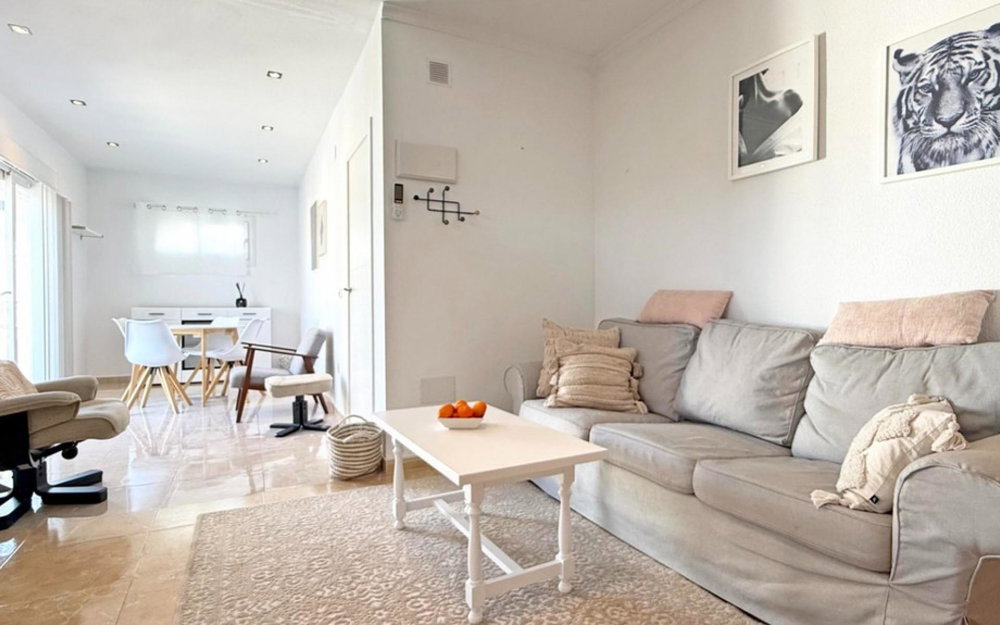 Torrevieja · Alicante REF #CSPX-48631 · Apartment 2361937458