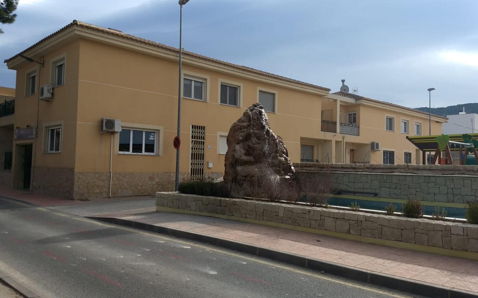 Pinoso Alicante Townhouse