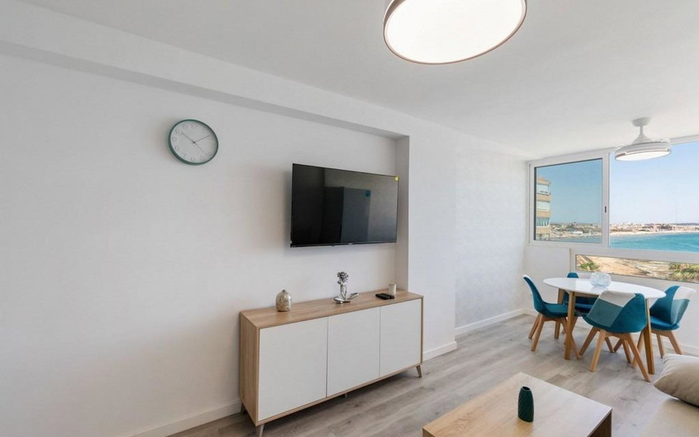 Torrevieja · Alicante REF #CSPX-87874 · Apartment 2676838789