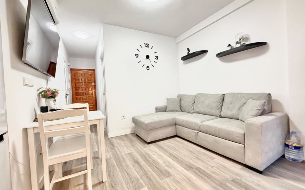 Torrevieja · Alicante REF #CSPX-33014 · Apartment 1654997056