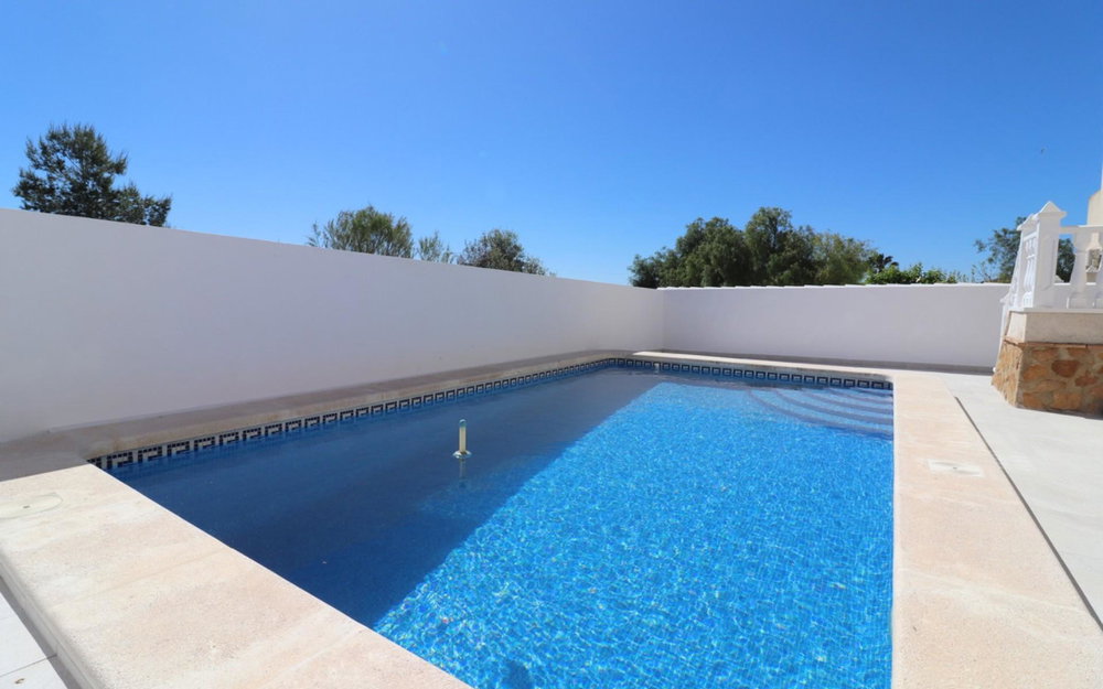 San Miguel De Salinas · Alicante REF #CSPX-53309 · Villa 3071060785