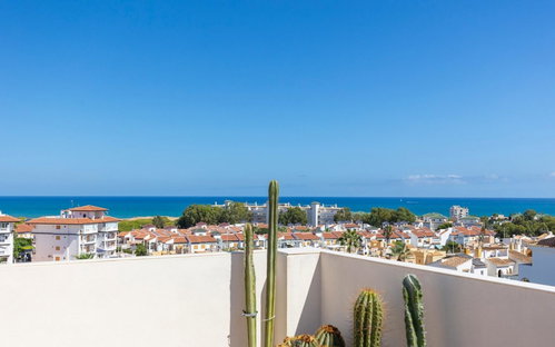Torrevieja · Alicante REF #CSPX-28480 · Apartment 307188032