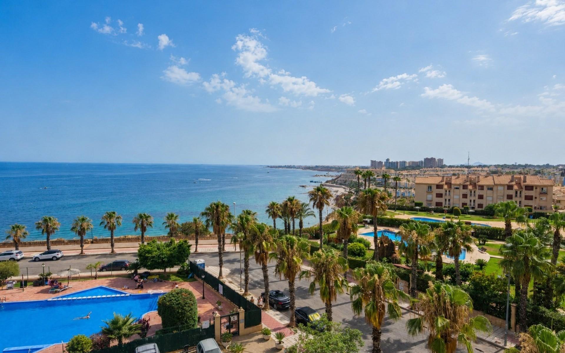 Cabo Roig Alicante Apartment