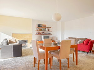 3-bedroom apartment, located in Foz, Porto