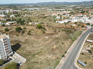 Plot of and for construction in Faro, Algarve 2558737090
