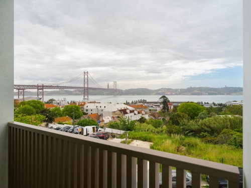 5 bedroom villa at Casas de Santo Amaro, Lisbon 4056291502