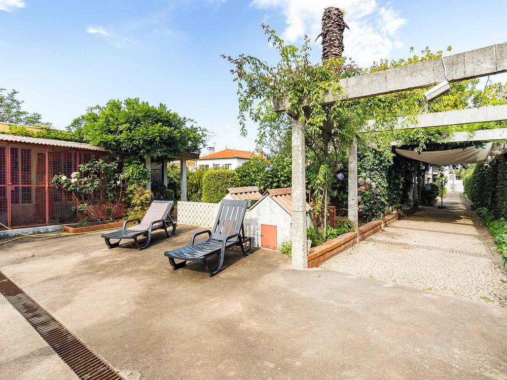 4-bedroom villa, with garage and garden, in Perafita, Matosinhos