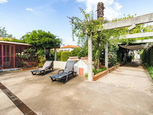 4-bedroom villa, with garage and garden, in Perafita, Matosinhos