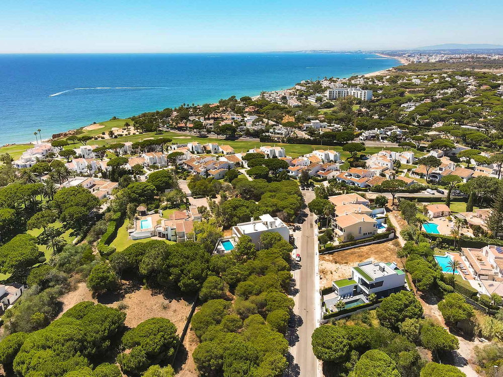 Land for construction, in Encosta do Lobo, Algarve 2749050190