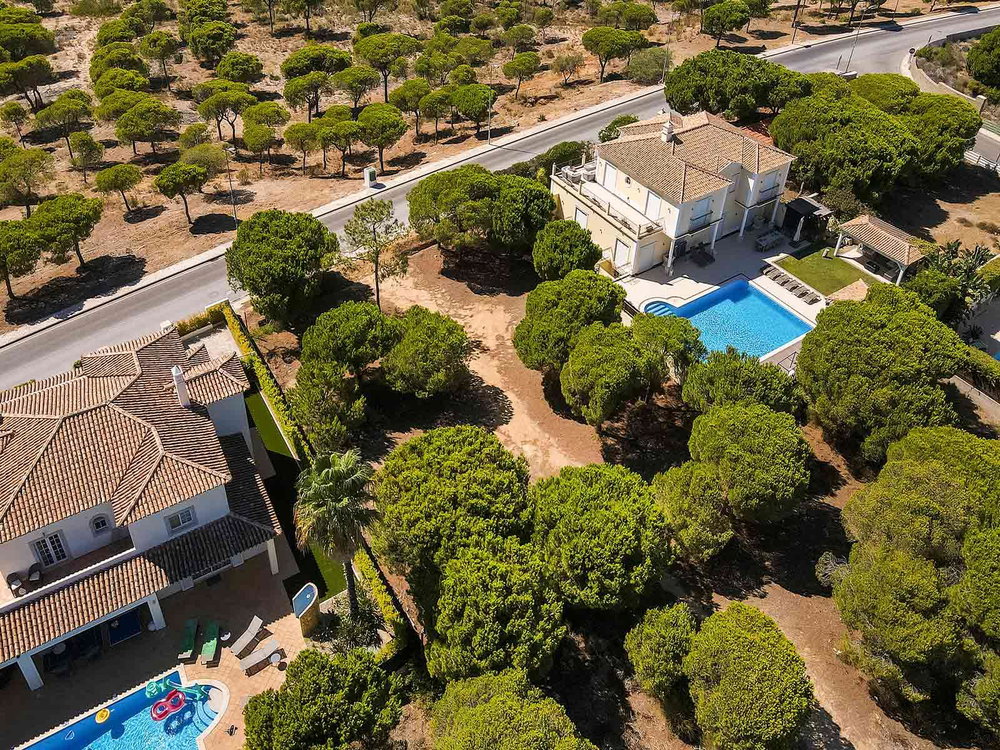 Land for construction, in Varandas do Lago, Algarve 680369814