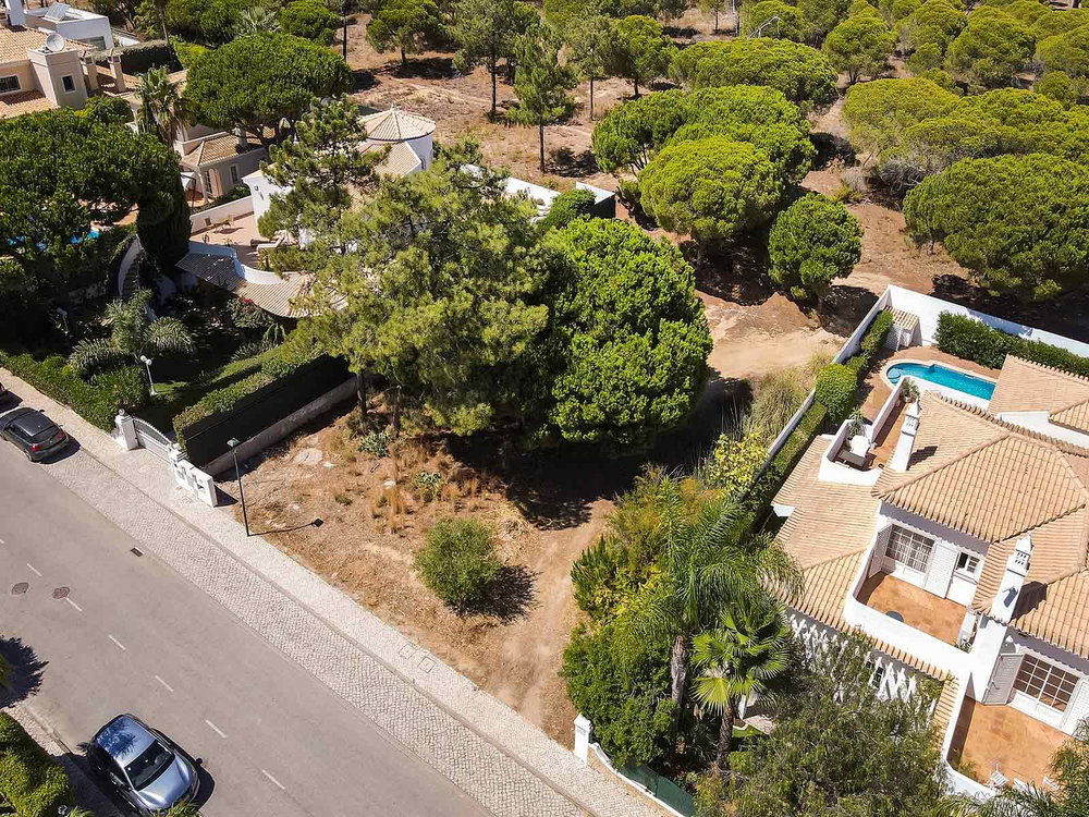 Land for construction, in Varandas do Lago, Ancão, Algarve 1217165388