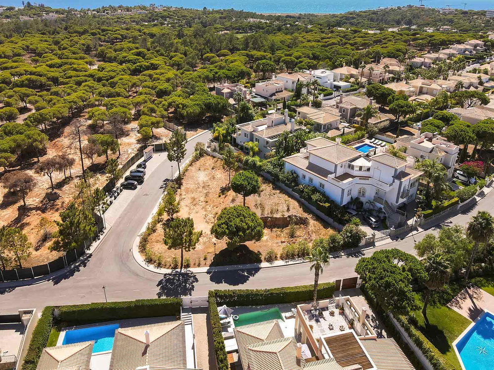 Land for construction, in Varandas do Lago, Ancão, Algarve 647002523