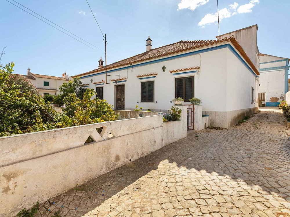 5-bedroom villa, in Alcantarilha, Algarve