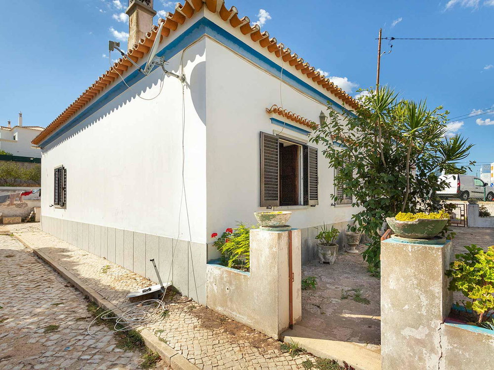 5-bedroom villa, in Alcantarilha, Algarve