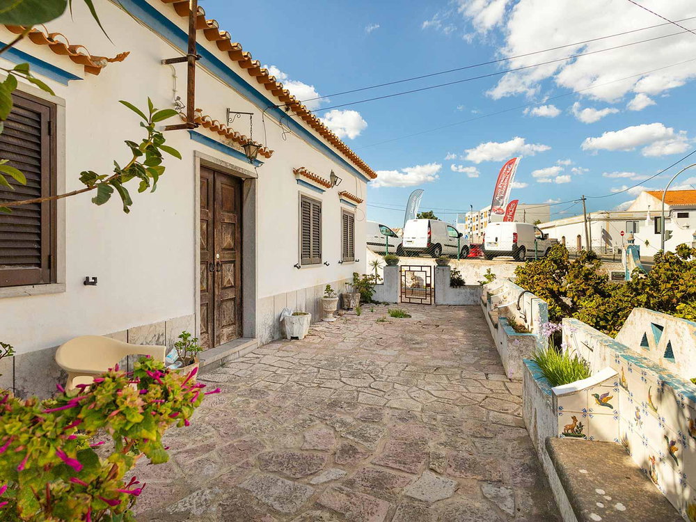 5-bedroom villa, in Alcantarilha, Algarve