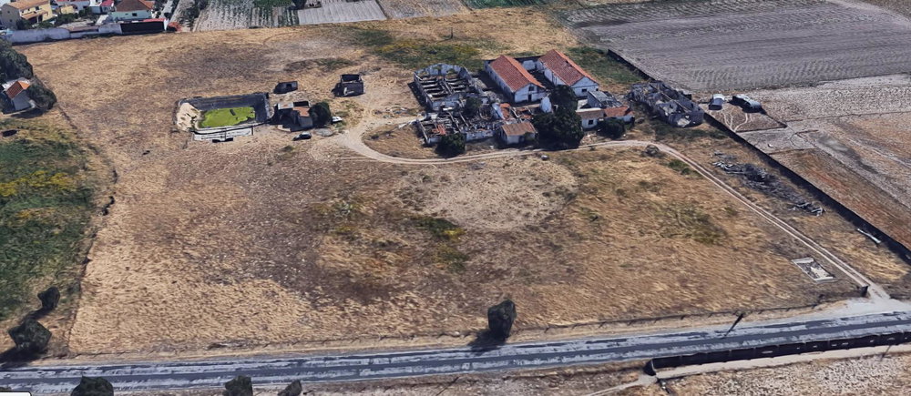 Plot of land with approved project, Montijo