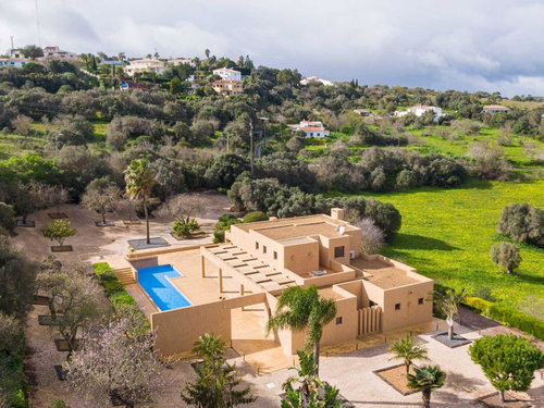 5-bedroom villa with swimming pool and garage, in Lagos, Algarve 2439837320