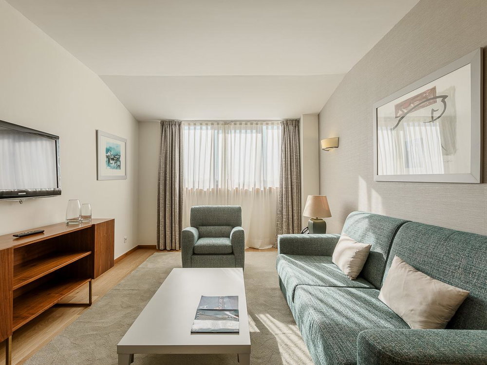 2-bedroom apartment near Avenida da Liberdade, Lisbon 2288478157