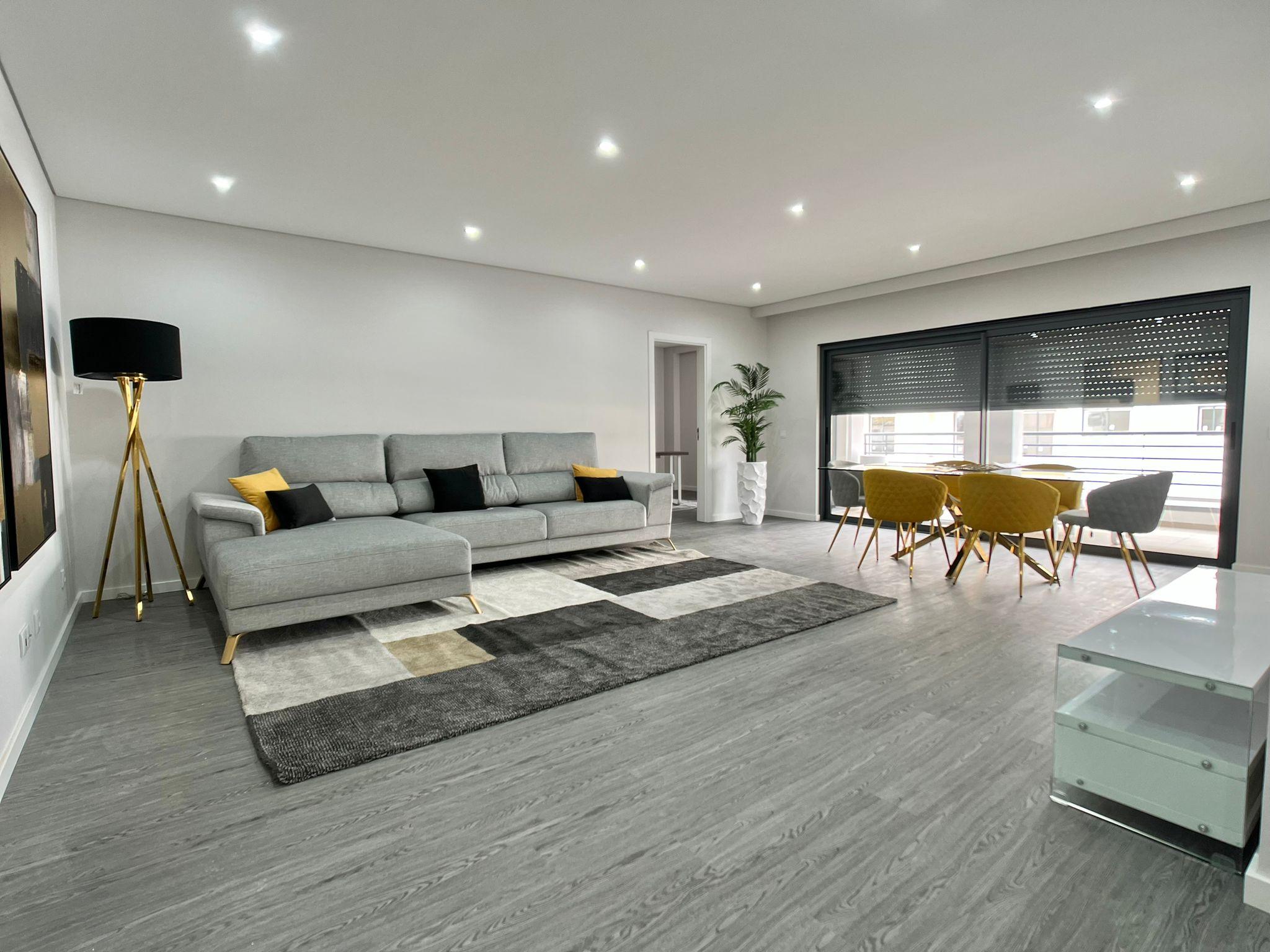 3-bedroom apartment new in Quelfes Olhão Algarve