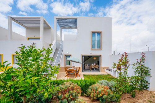 3-bedroom villa, in the Uptown condominium, Algarve 971554106