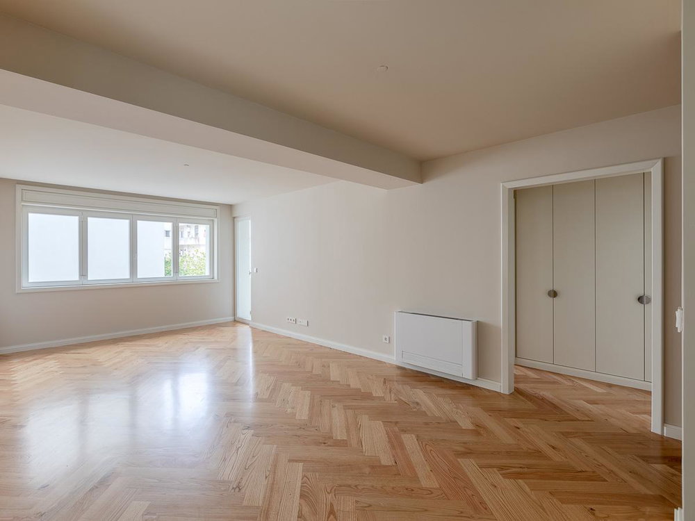 1-bedroom apartment with parking in downtown Porto