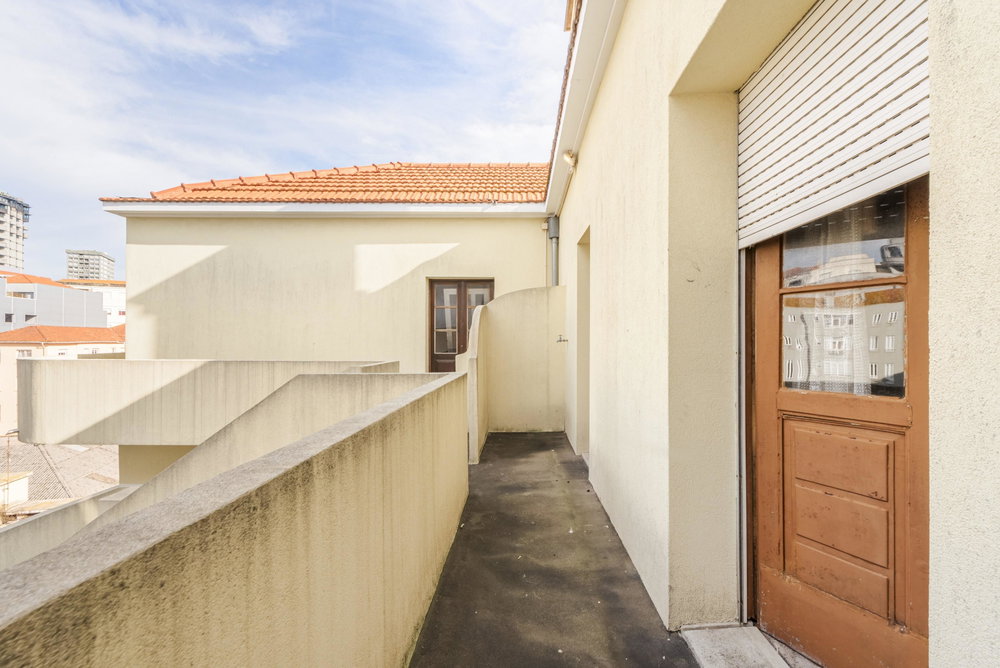4 bedroom apartment in Rua de Santa Catarina, Porto