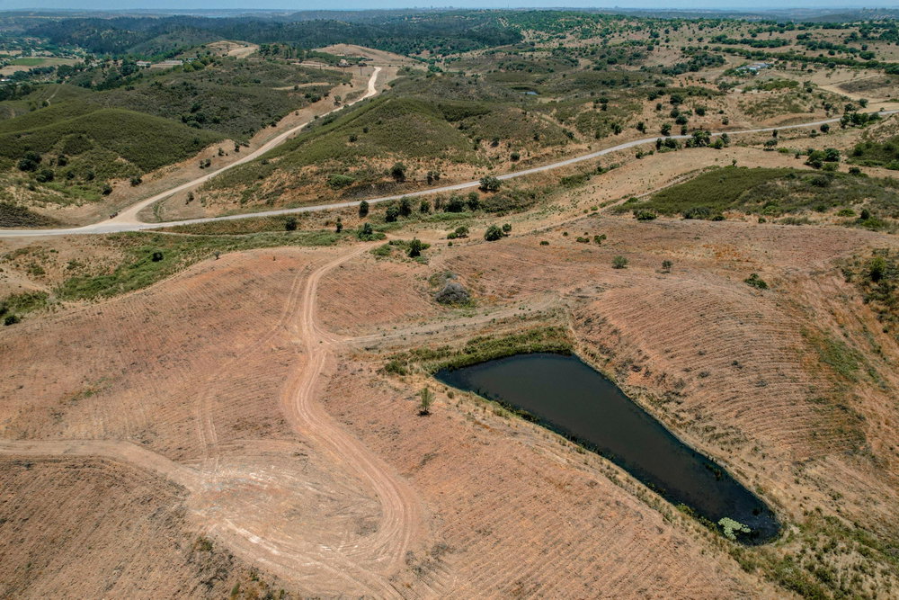 Plot of land with ruin, in Portimão, Algarve