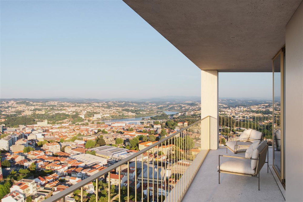 1-bedroom apartment, in the Fernão Magalhães 127, in Bonfim, Porto