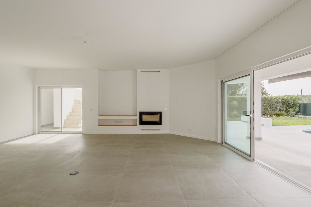 4 bedroom villa with pool and garage, in Vilamoura, Algarve 1293465478