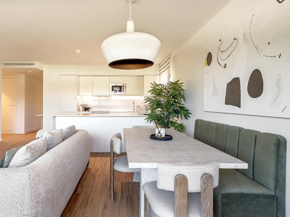 2 bedroom apartment with balcony in Telheiras, Lisbon 1774832787