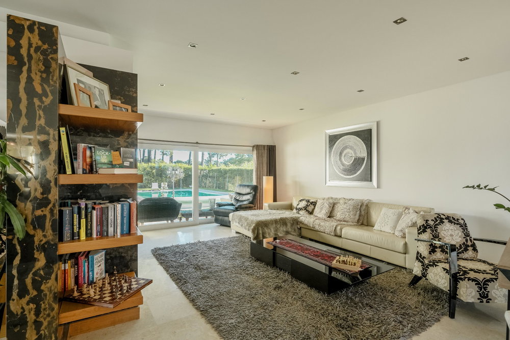 4+1 bedroom villa with pool, in Herdade da Aroeira, Almada